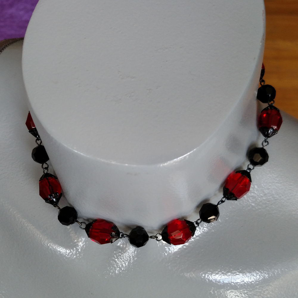 Vintage choker necklace Czech ruby black glass